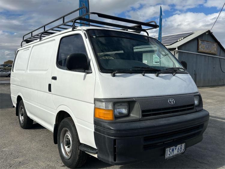 1996 TOYOTA HIACE 4D VAN RZH103R